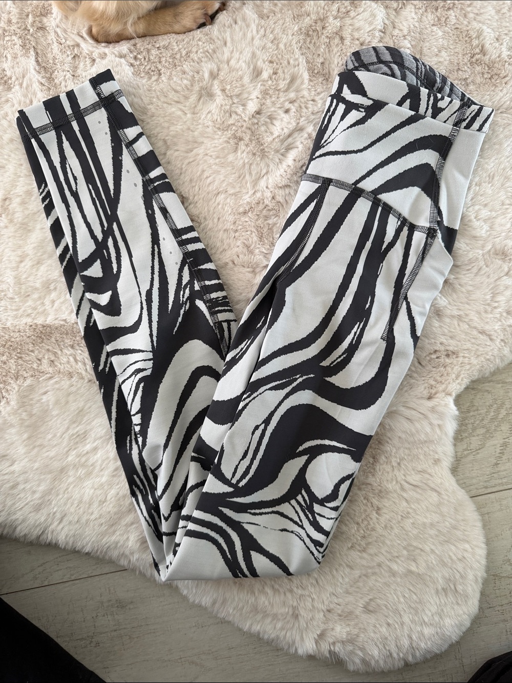 lululemon athletica Black & White Swirl Print Leggings